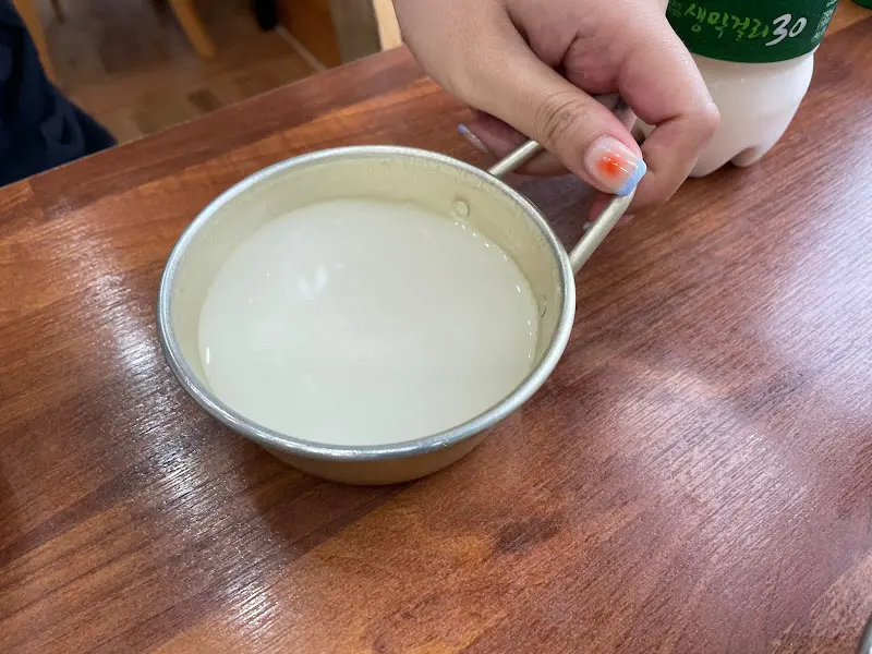 시원한 막걸리 한 잔