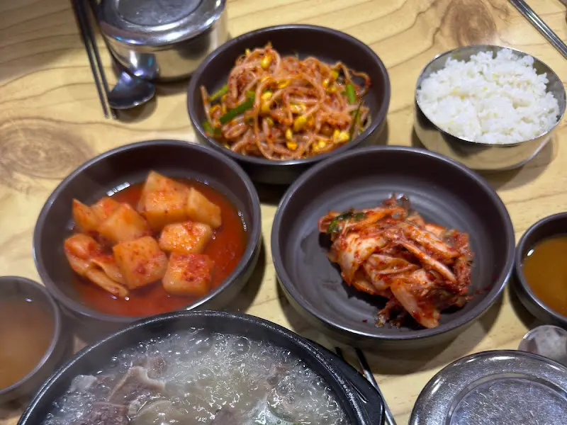 소머리국밥 반찬