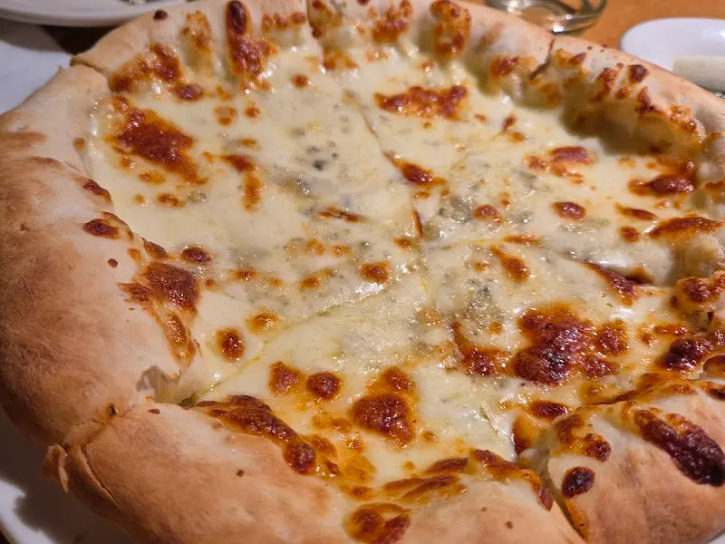 고르곤졸라 피자