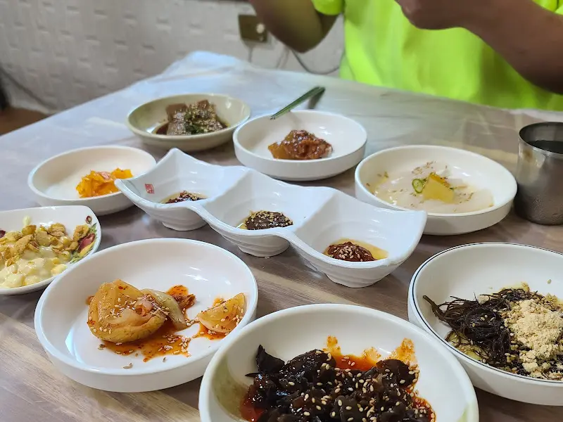 다채로운 밑반찬