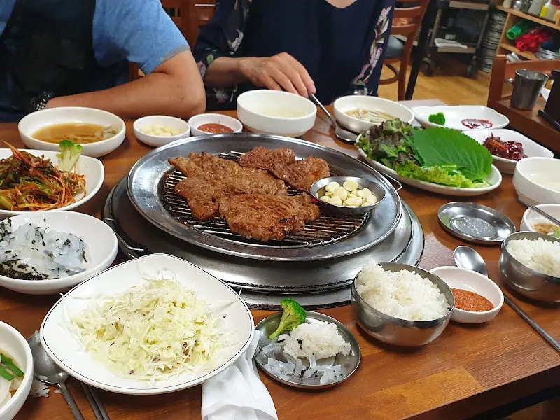 푸짐한 한 상 차림