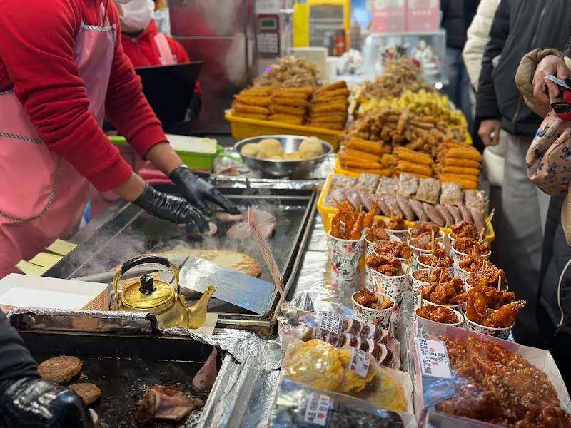 정이네튀김 튀김 제조 모습