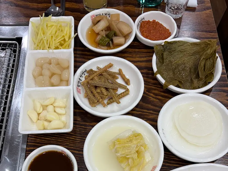 다양한 밑반찬