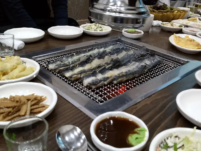 장어 한 상 차림