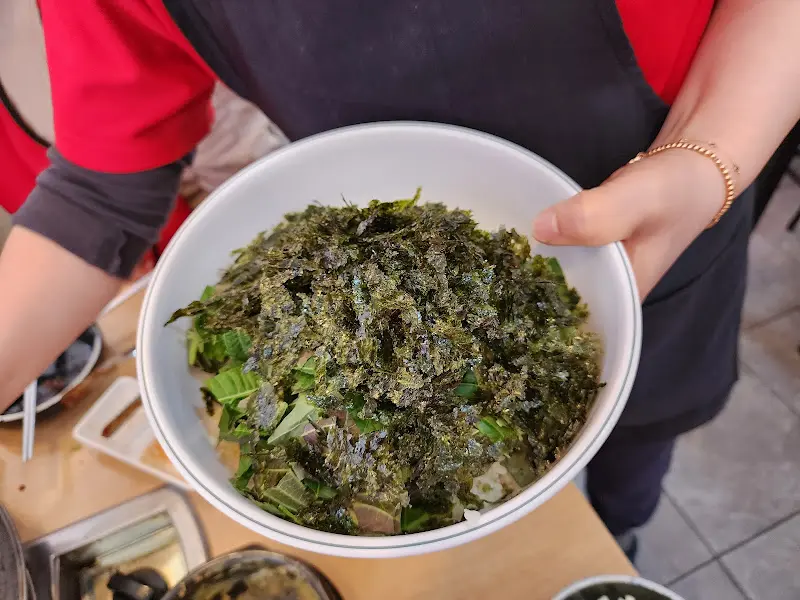 김 가루 듬뿍 볶음밥