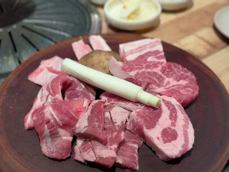 돼지갈비와 냉면