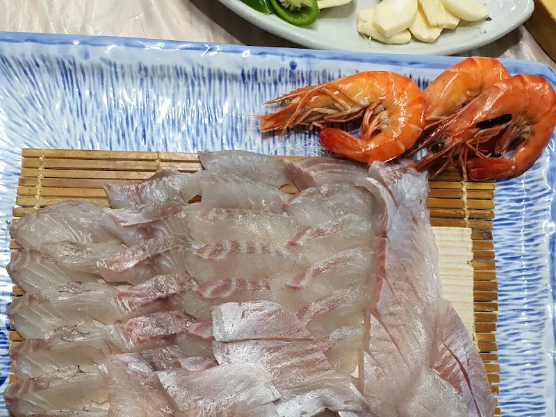 신마산횟집 회와 해산물