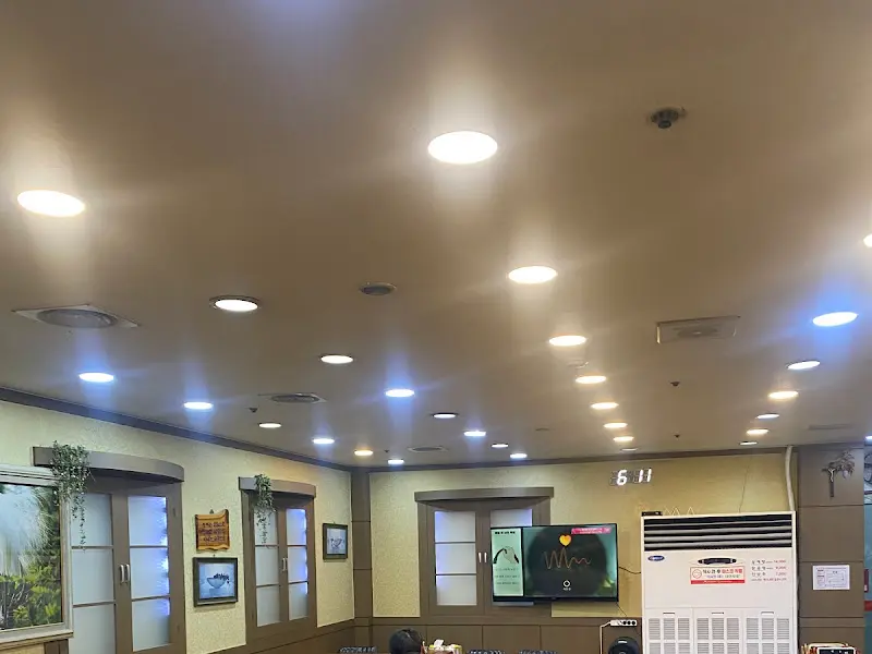 연건삼계탕 내부