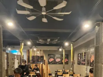 영덕 여행 왔으면 무조건 가봐야 할 숙성 돼지고기 맛집, 여기 모르면 진짜 손해!