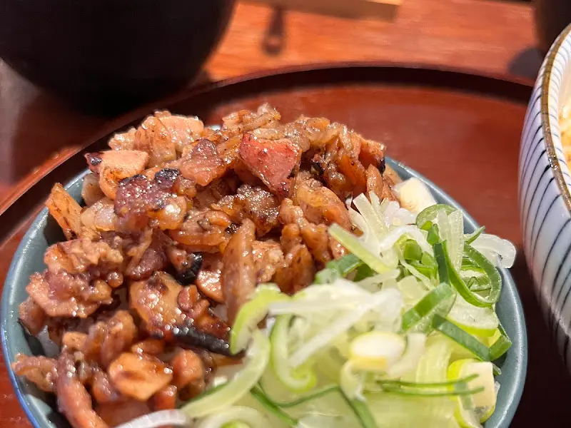 고기 고명과 파