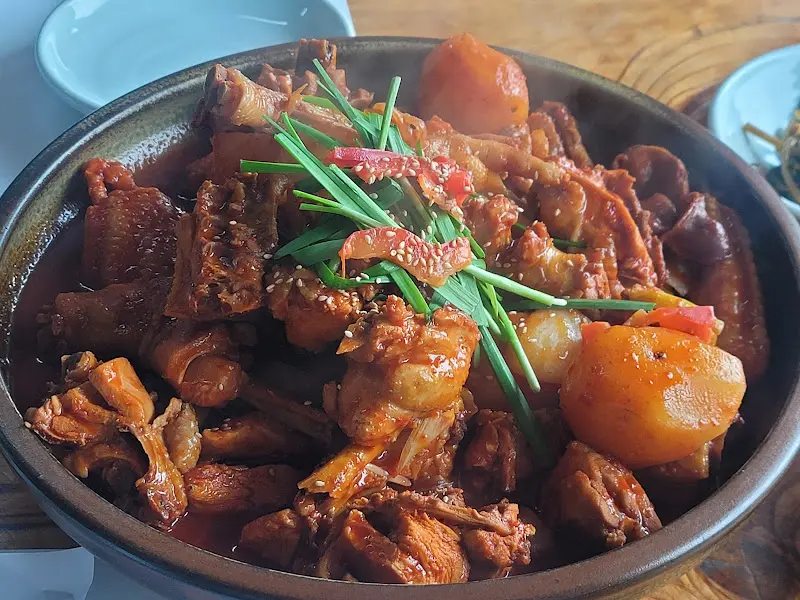 매콤한 닭볶음탕