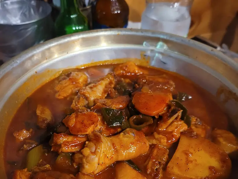 매콤칼칼한 닭볶음탕