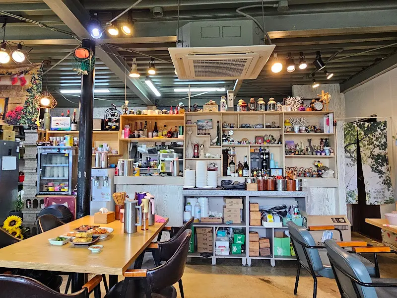 협재신국수 식당 내부 인테리어