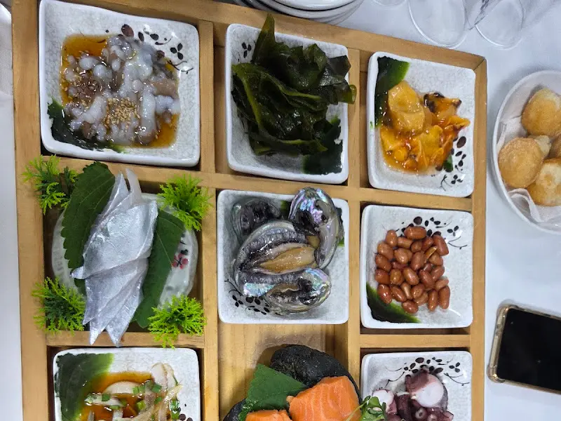 다양한 해산물 스끼다시