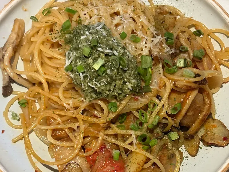 초이다이닝 항정살 명이 오일 파스타