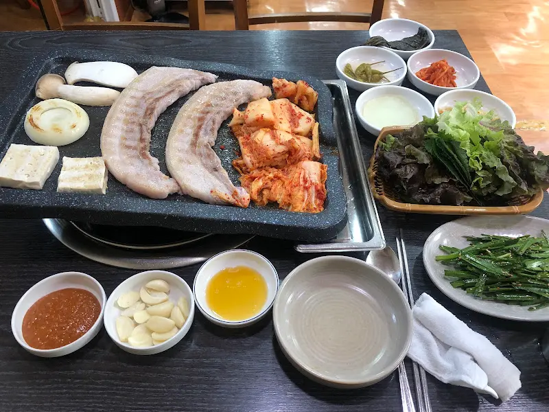 푸짐한 한 상 차림