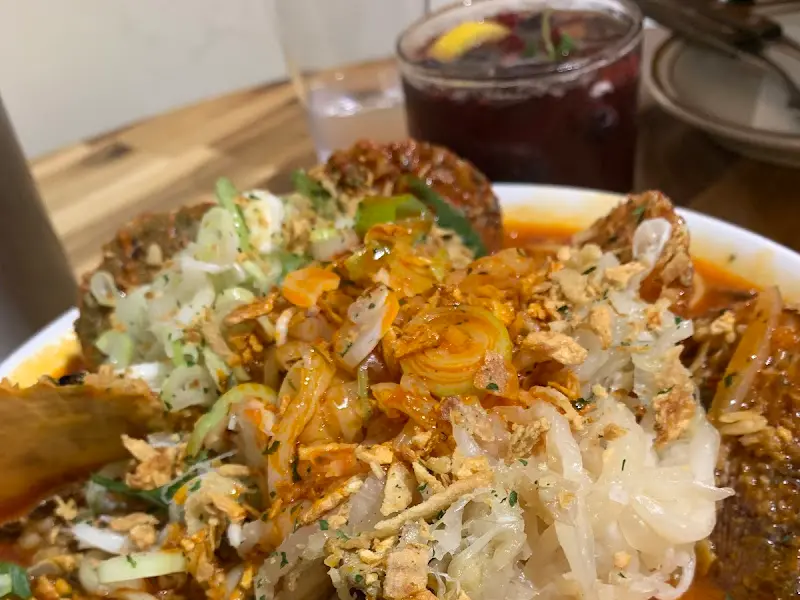 싸이페로플과 샹그리아