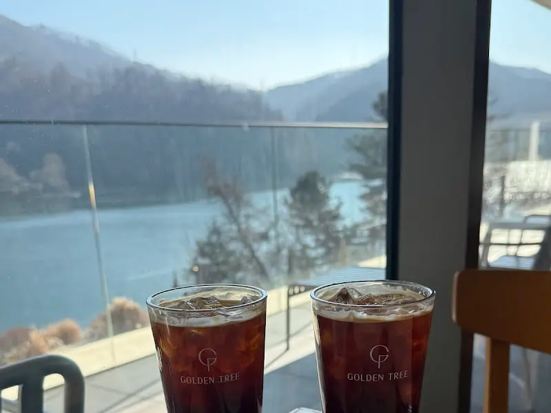 아이스 아메리카노 두 잔