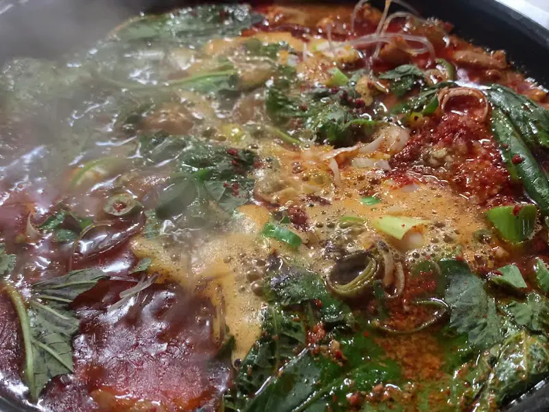 보글보글 끓고 있는 곱창전골