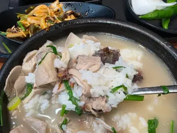 장평에서 찾는 얼큰한 해장 성지, 거제 조선국밥 맛집 탐방기