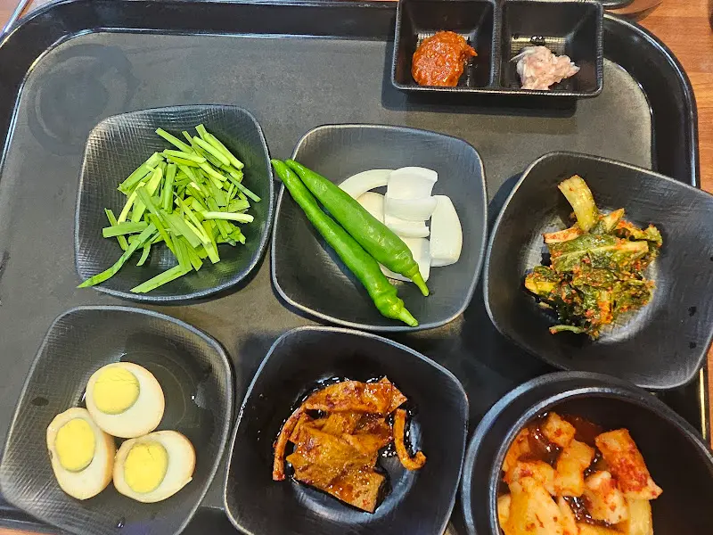 조선국밥 밑반찬