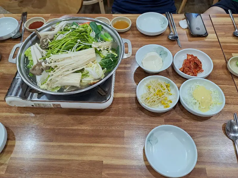 착한낙지 테이블 세팅