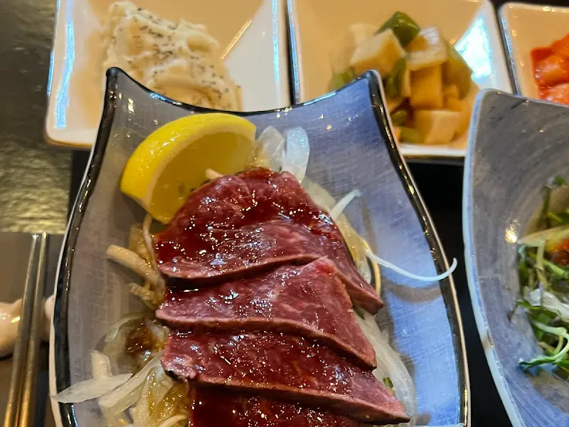 신선한 육사시미