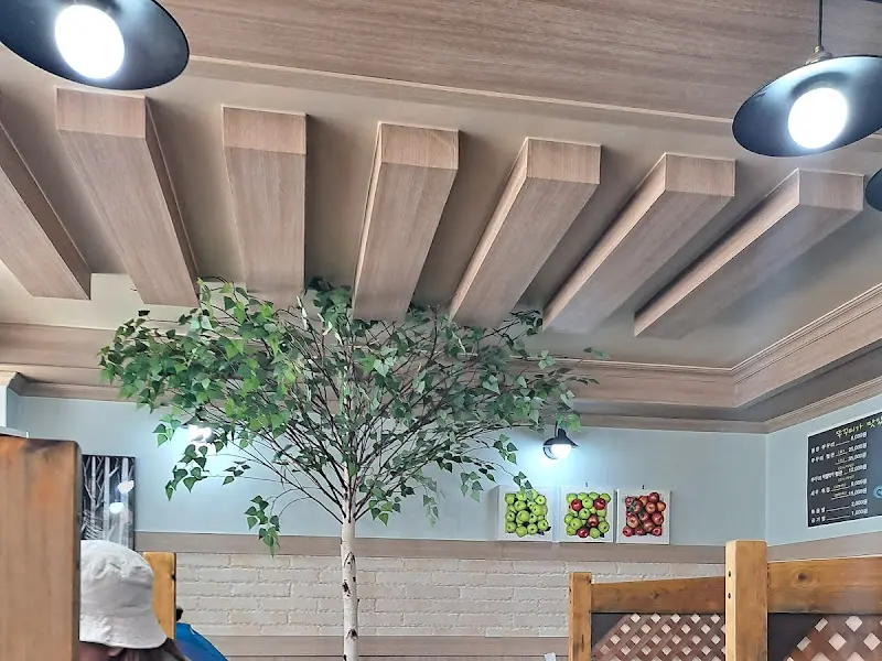 가게 내부 인테리어