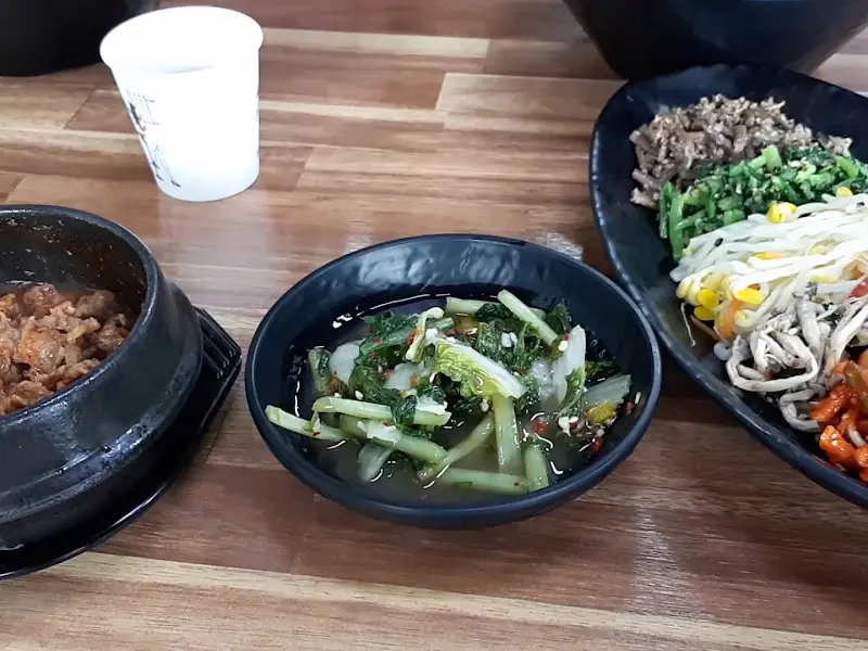 나물과 두루치기