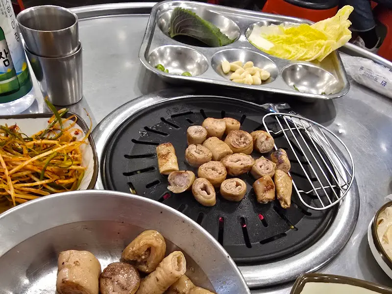 초벌된 막창의 모습