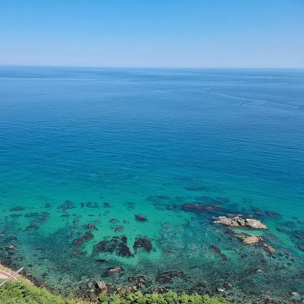 드넓은 바다 풍경