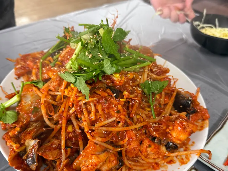 푸짐한 아구찜 한 상차림