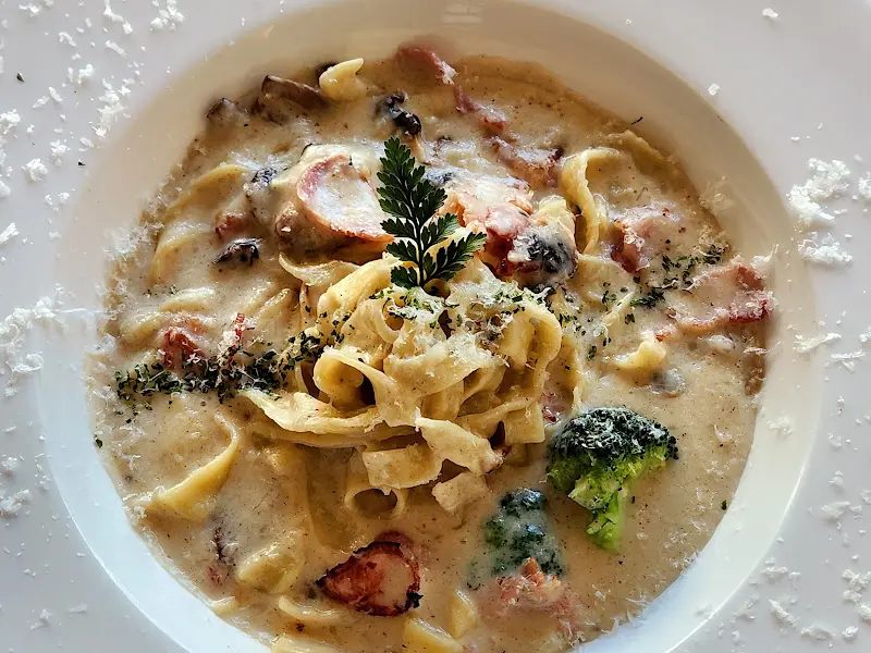 촉촉한 크림 소스가 매력적인 파스타