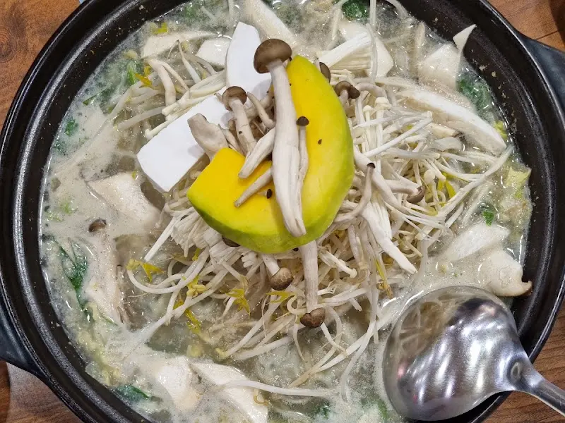 푸짐한 만두전골