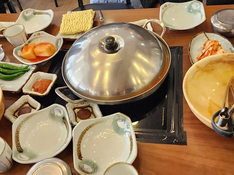 뼈마시 테이블 세팅