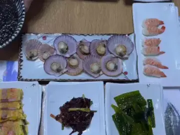 싱싱함이 살아 숨 쉬는 완도 새벽항구, 완도 물회 맛집 레전드 인정!