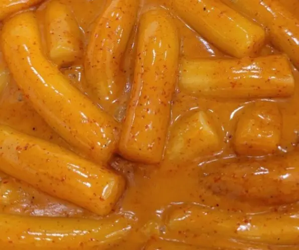 매콤한 떡볶이 클로즈업 샷