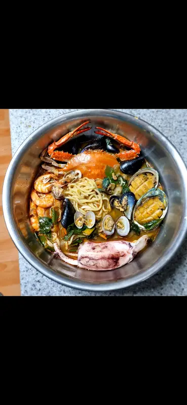 해산물 가득한 메뉴