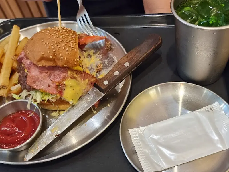 베이컨 치즈 버거