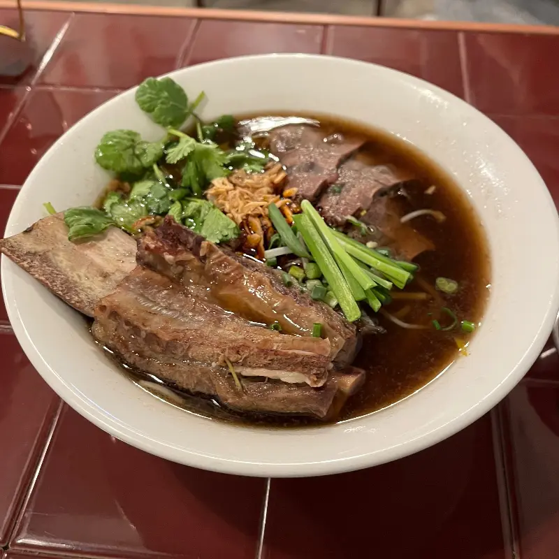 왕갈비쌀국수 근접샷