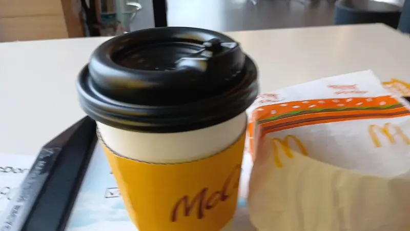 따뜻한 드립 커피