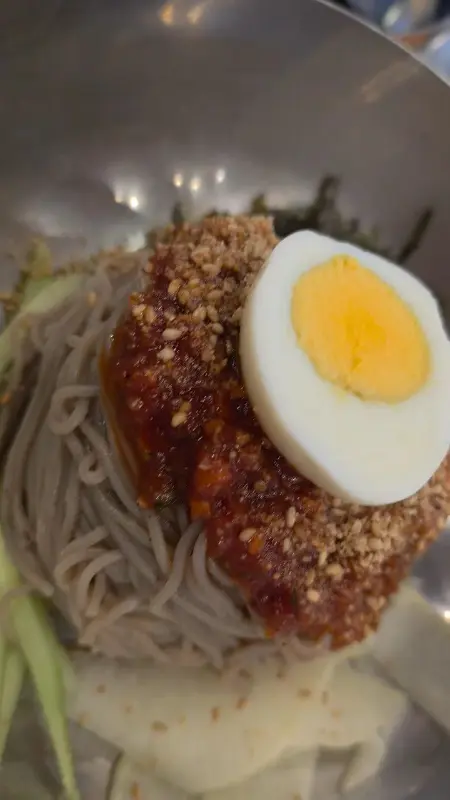 막국수의 비주얼