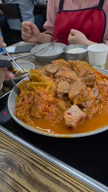 김치찜 비주얼