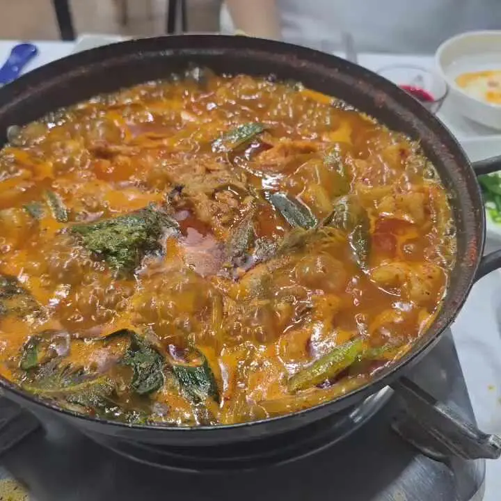 얼큰하고 시원한 매운탕