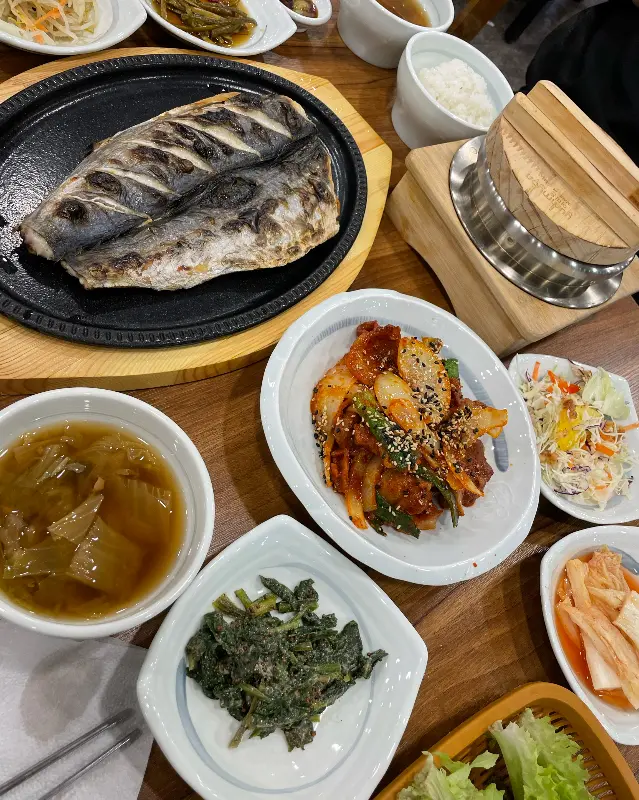 다래생선구이 한상차림2