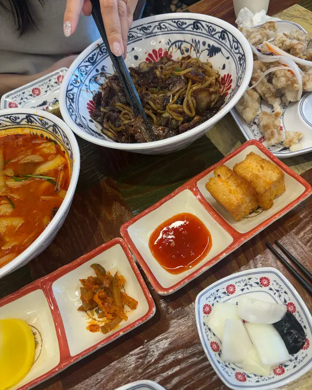 깔끔한 매장 내부