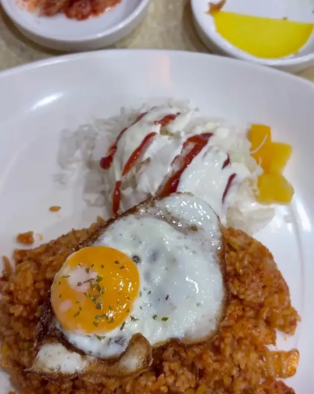 김치볶음밥 비주얼