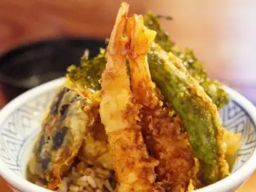 망원동 골목에서 발견한 텐동 맛집, 이치젠에서 느끼는 바삭한 풍미와 따스한 여운