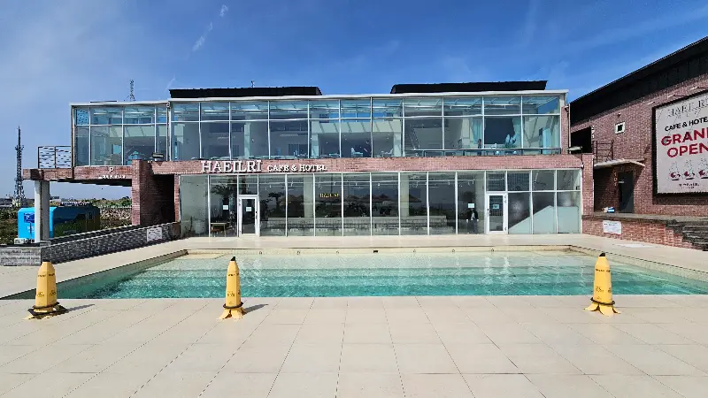 해일리 카페 외관