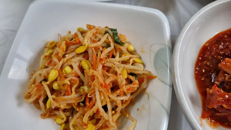 아삭한 콩나물 무침